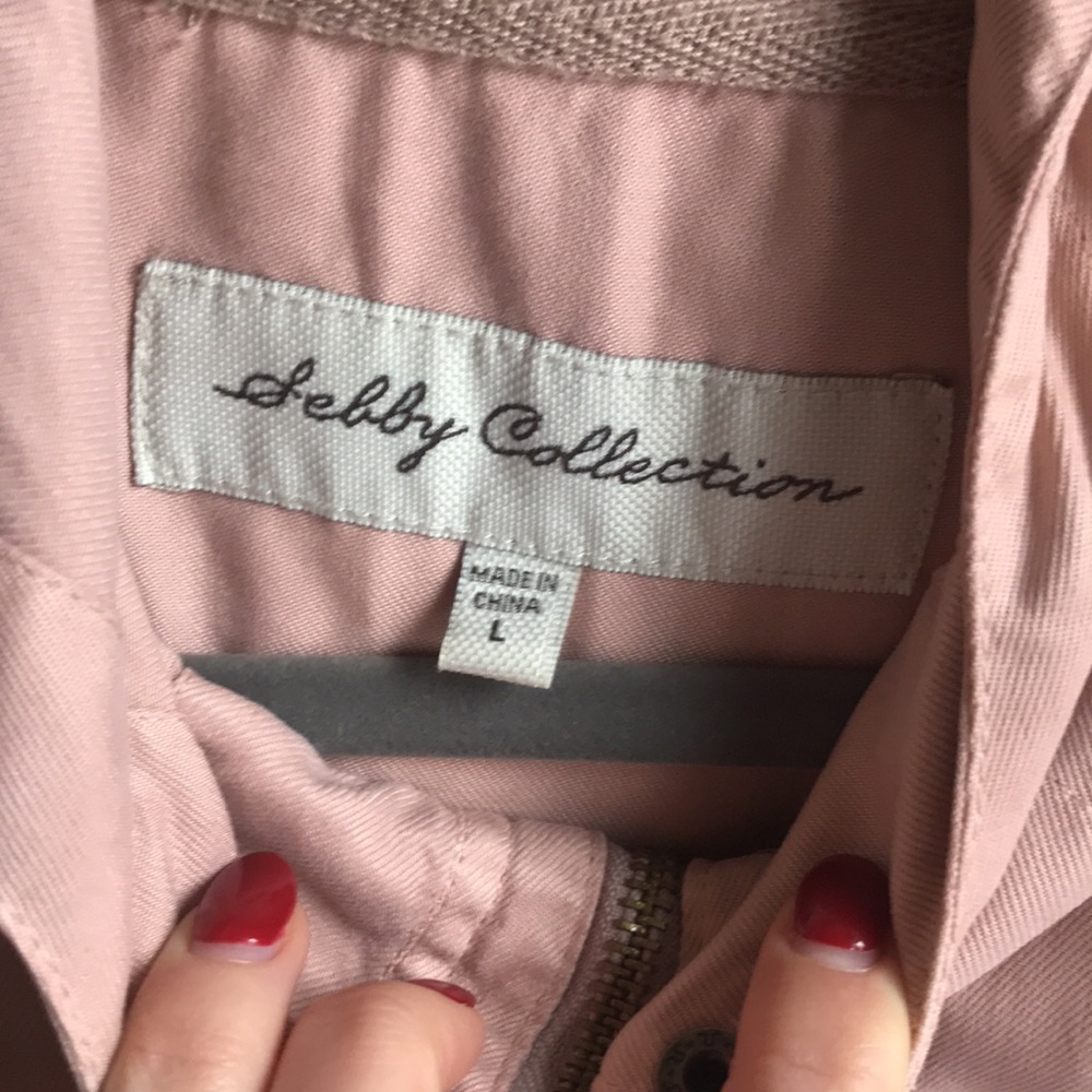 Pink Jacket - Picture 3 of 7